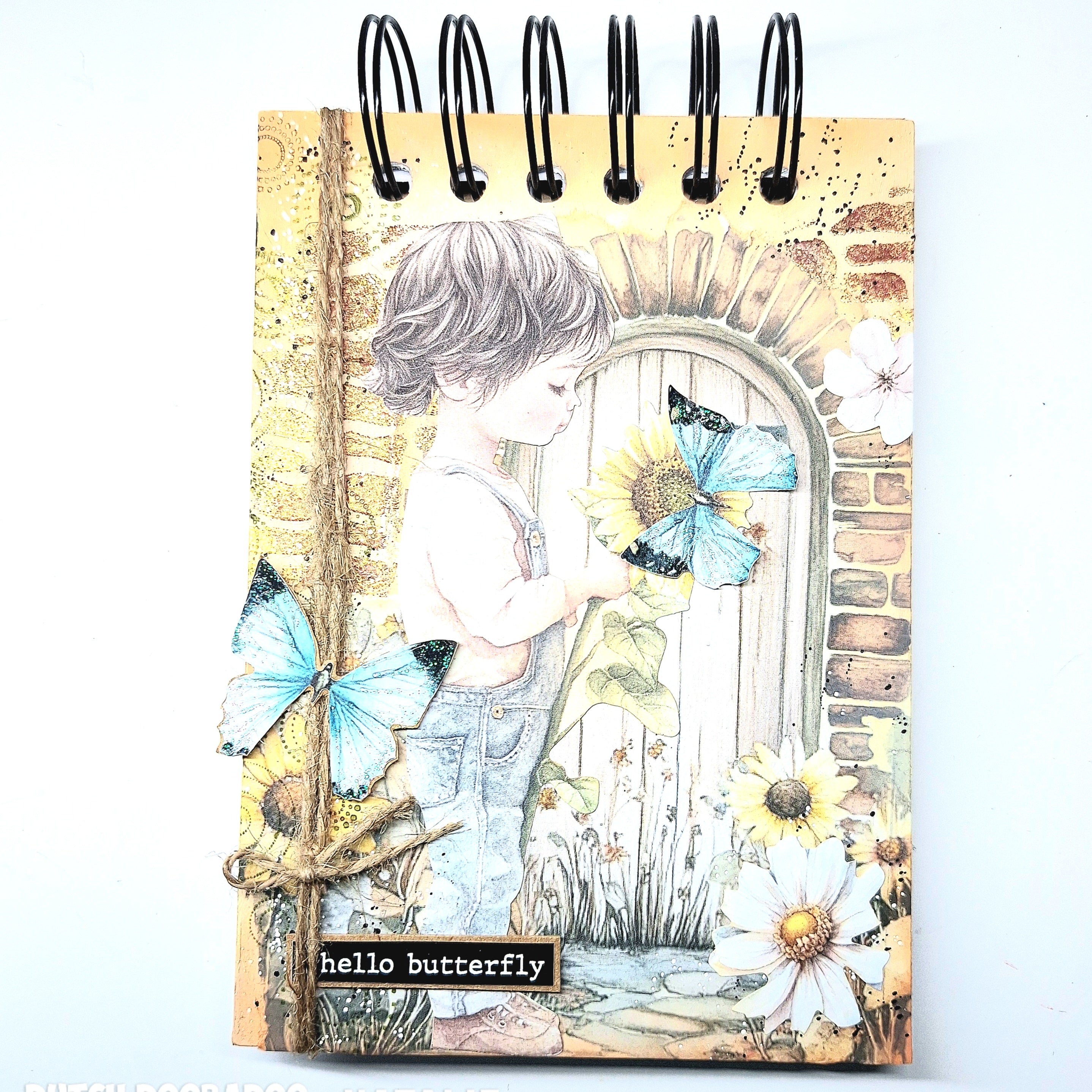 Dutch Doobadoo DDBD Collage Die-Cuts Fly Away