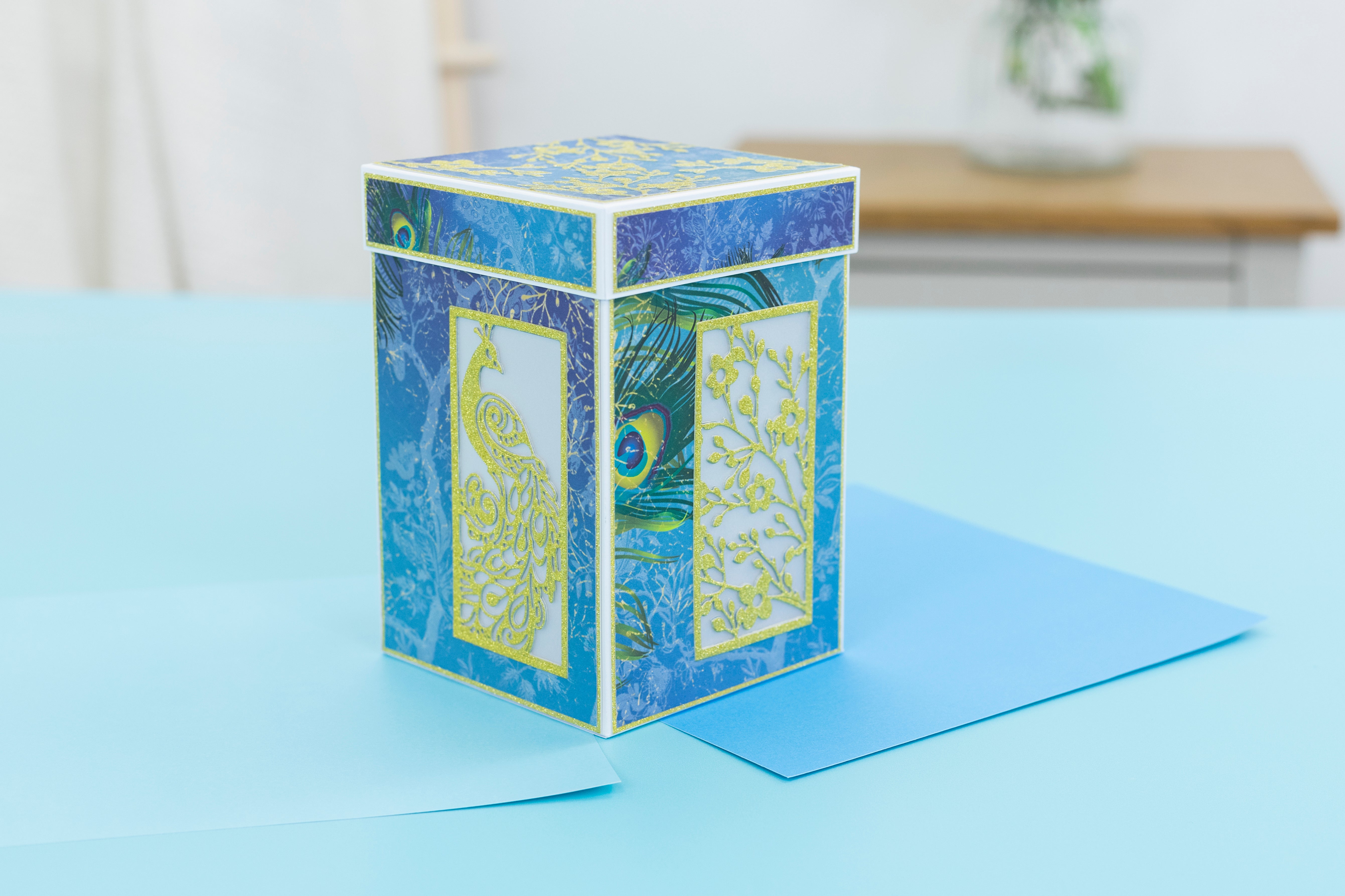 Graceful Plumes Luxury Linen Card Pack A4