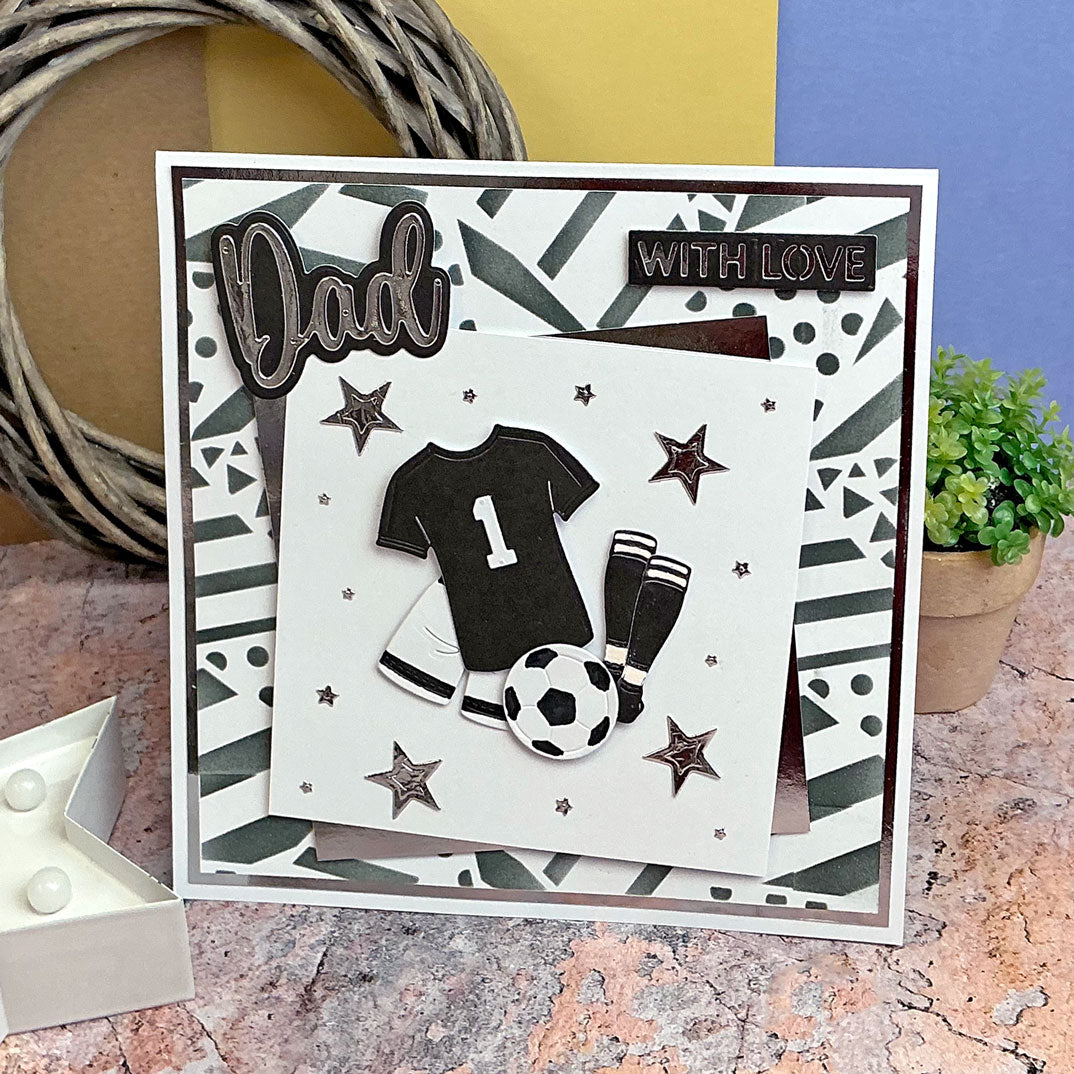 Moonstone Dies - Football Fanatic