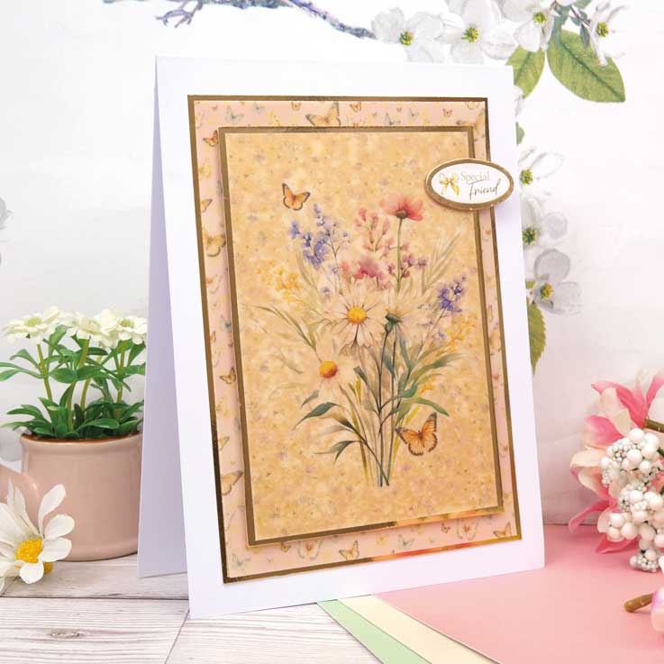 Crafting with Hunkydory Project Magazine - Issue 82