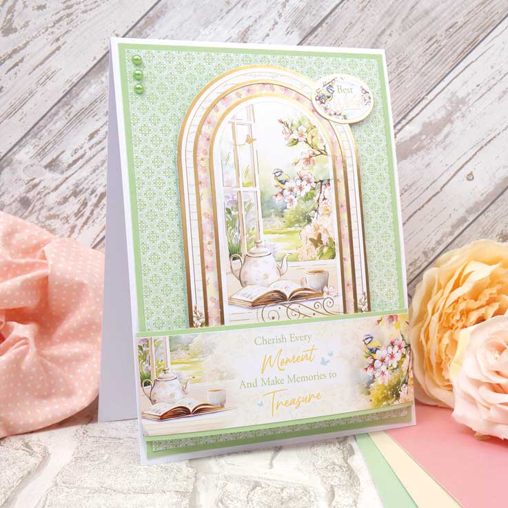 Crafting with Hunkydory Project Magazine - Issue 82