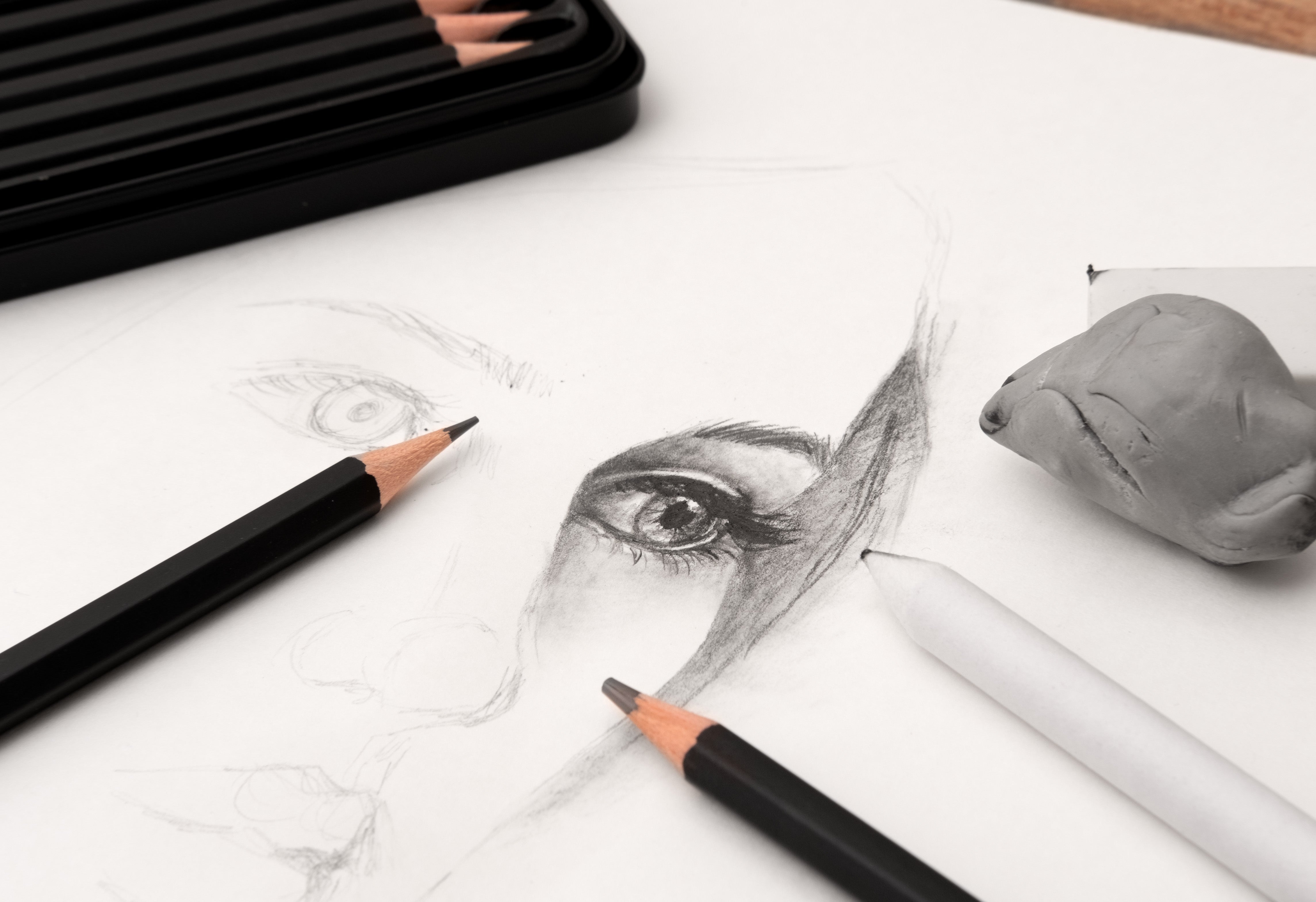 SL Pencils Graphite Essentials 12 Pieces