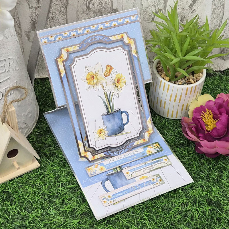 December - Narcissus Luxury Topper Sheet
