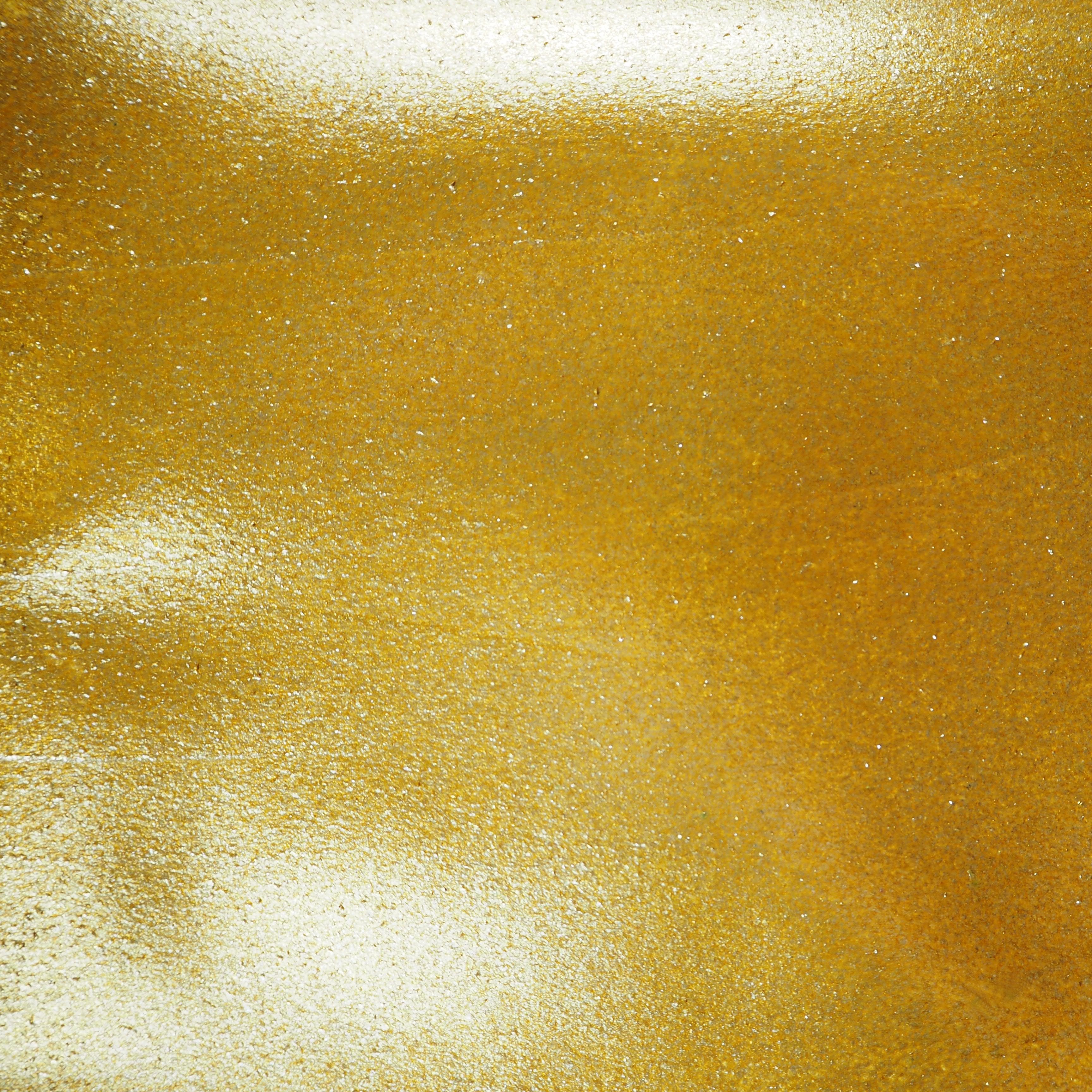 #colour_moonlight gold