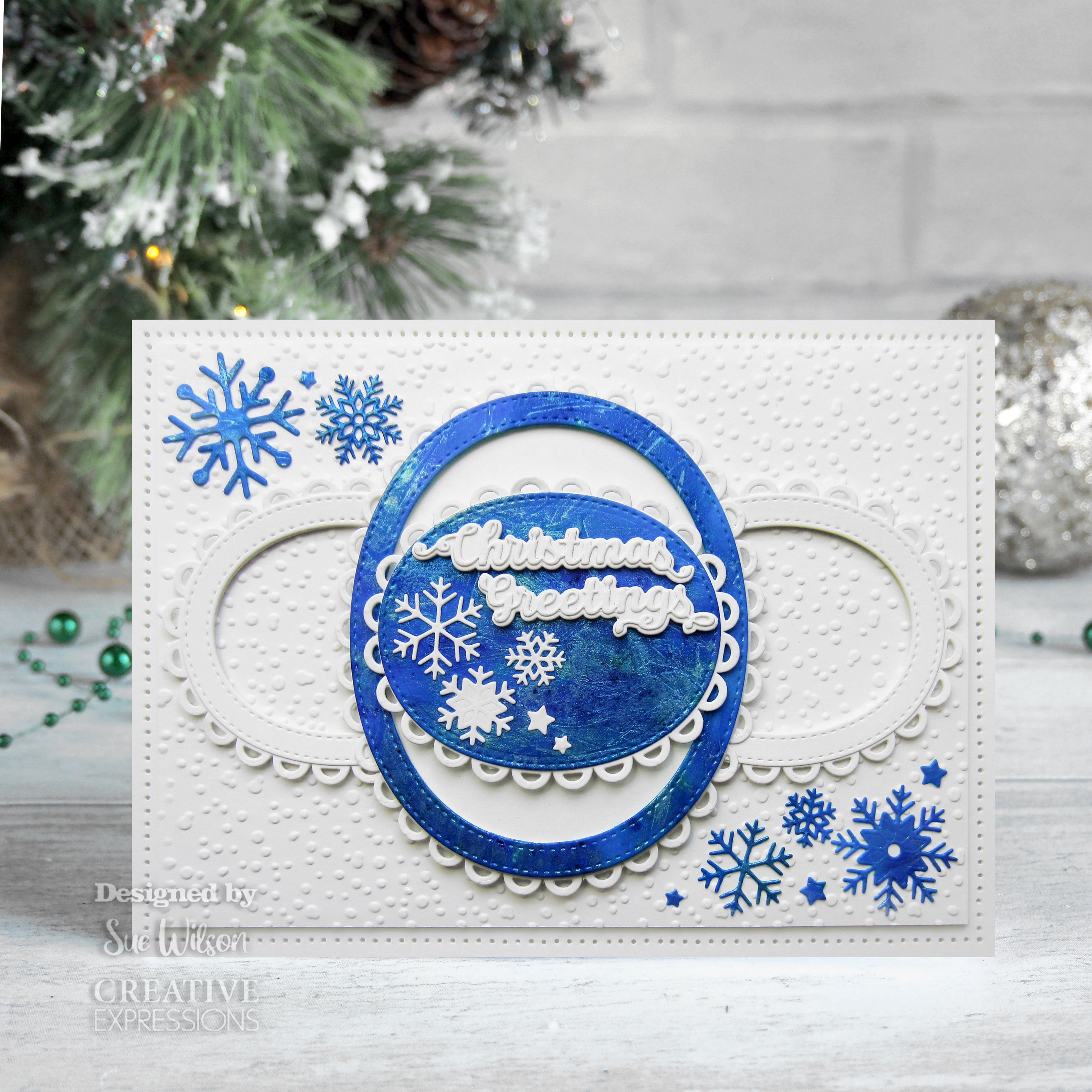 Creative Expressions Sue Wilson Noble Scalloped Ovals Craft Die