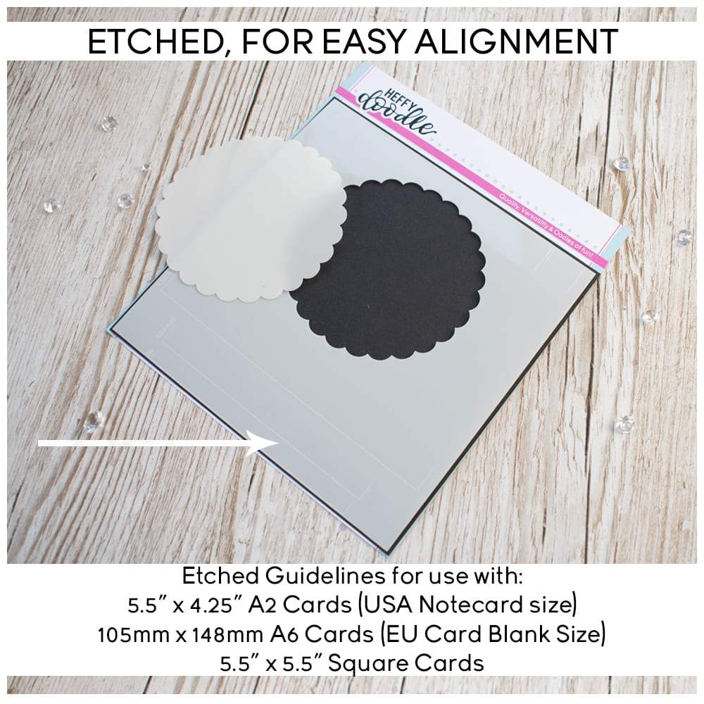 Scalloped Circle Masquerade Stencil