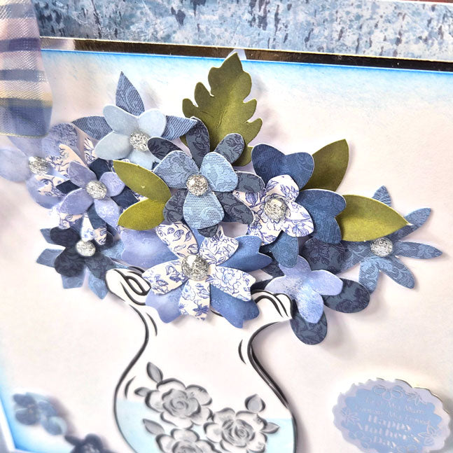 Build-a-Bouquet Vintage Petals Die-Cut Pad