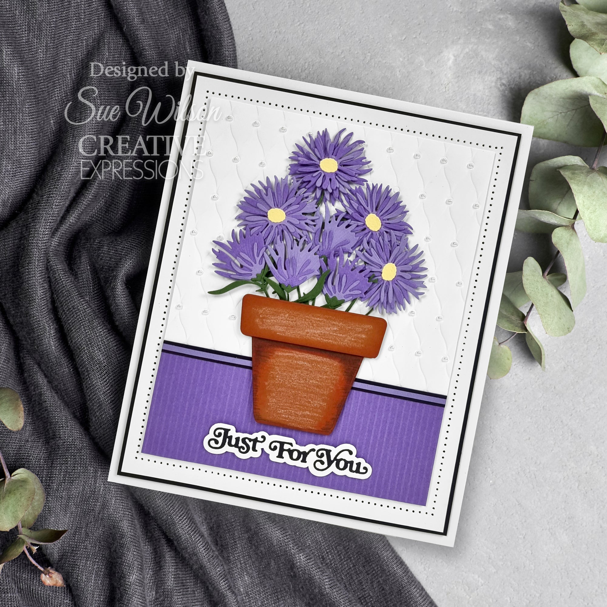 Creative Expressions Sue Wilson Layered Flowers Collection Aster Craft Die