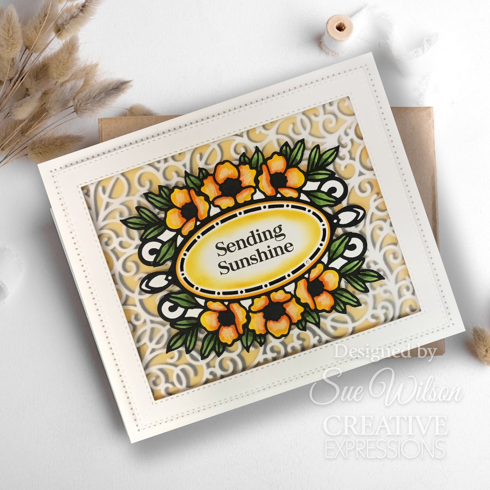 Creative Expressions Sue Wilson Frames & Tags Della Craft Die