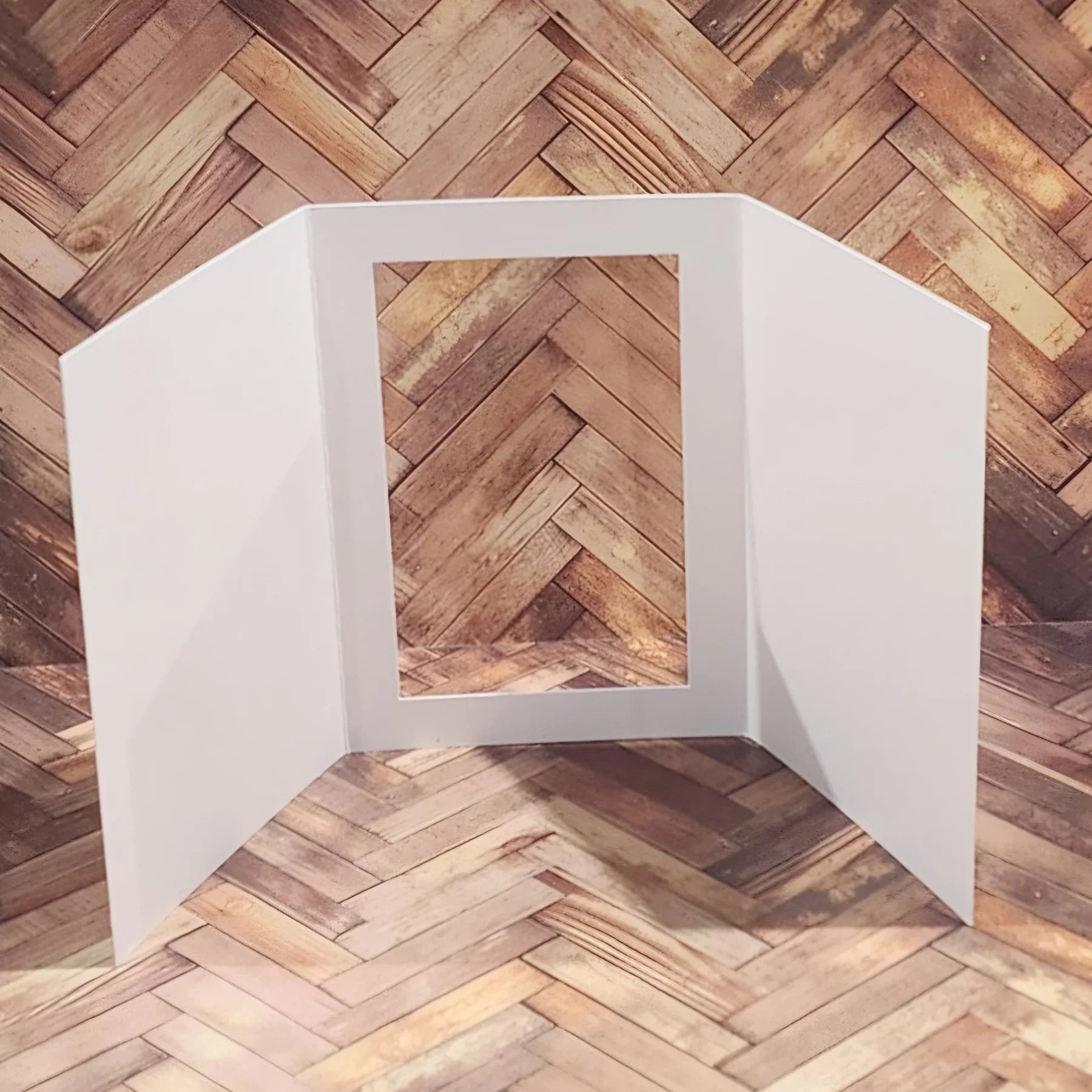 Rectangle Window Tri Fold White Card Bases - 105 x 148mm - 10 pieces 34593