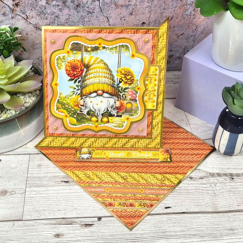 Whopper Topper Pad - Garden Gnomes