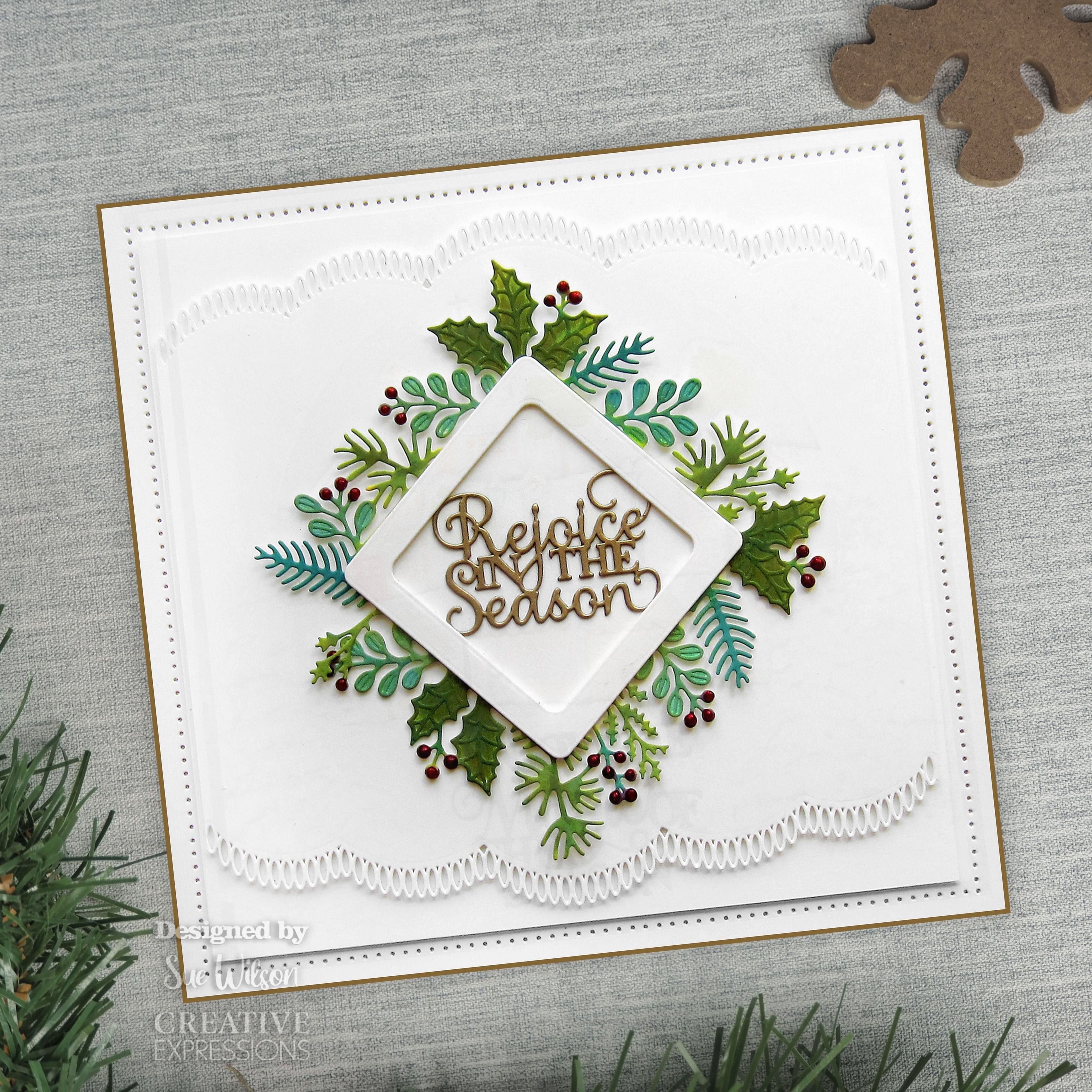 Creative Expressions Sue Wilson Festive Poinsettia Scalloped Border Craft Die