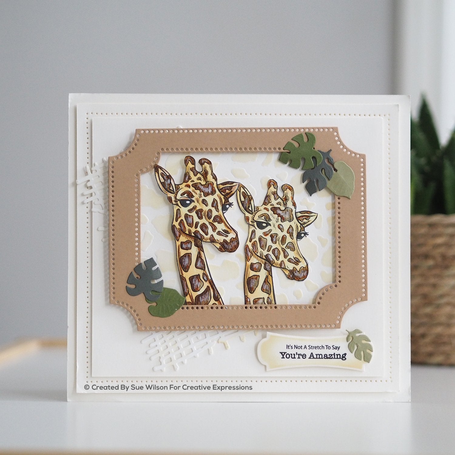 Sue Wilson Safari Collection Giraffe Craft Die