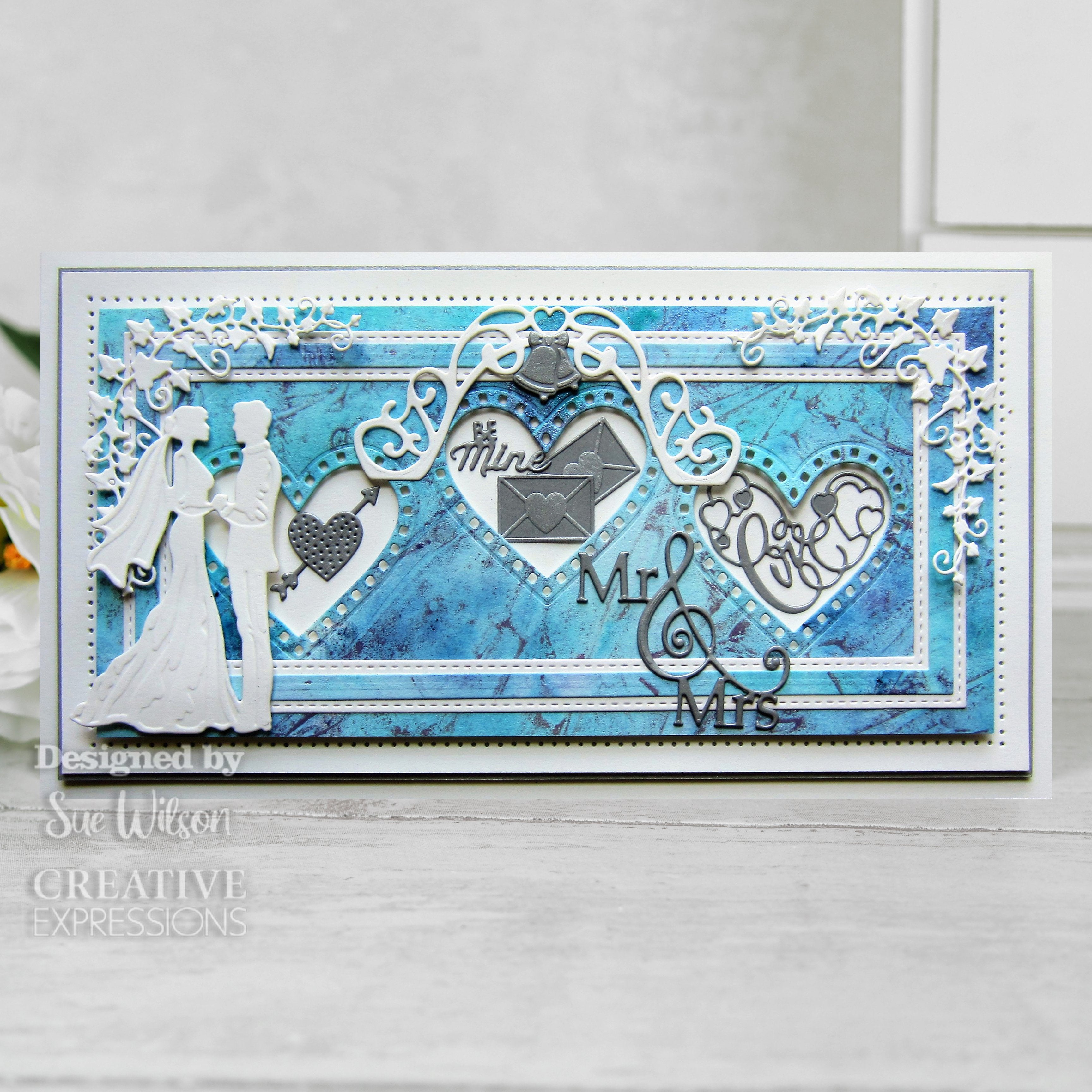 Creative Expressions Sue Wilson Slimline Collection Decorative Heart Aperture Trio Craft Die