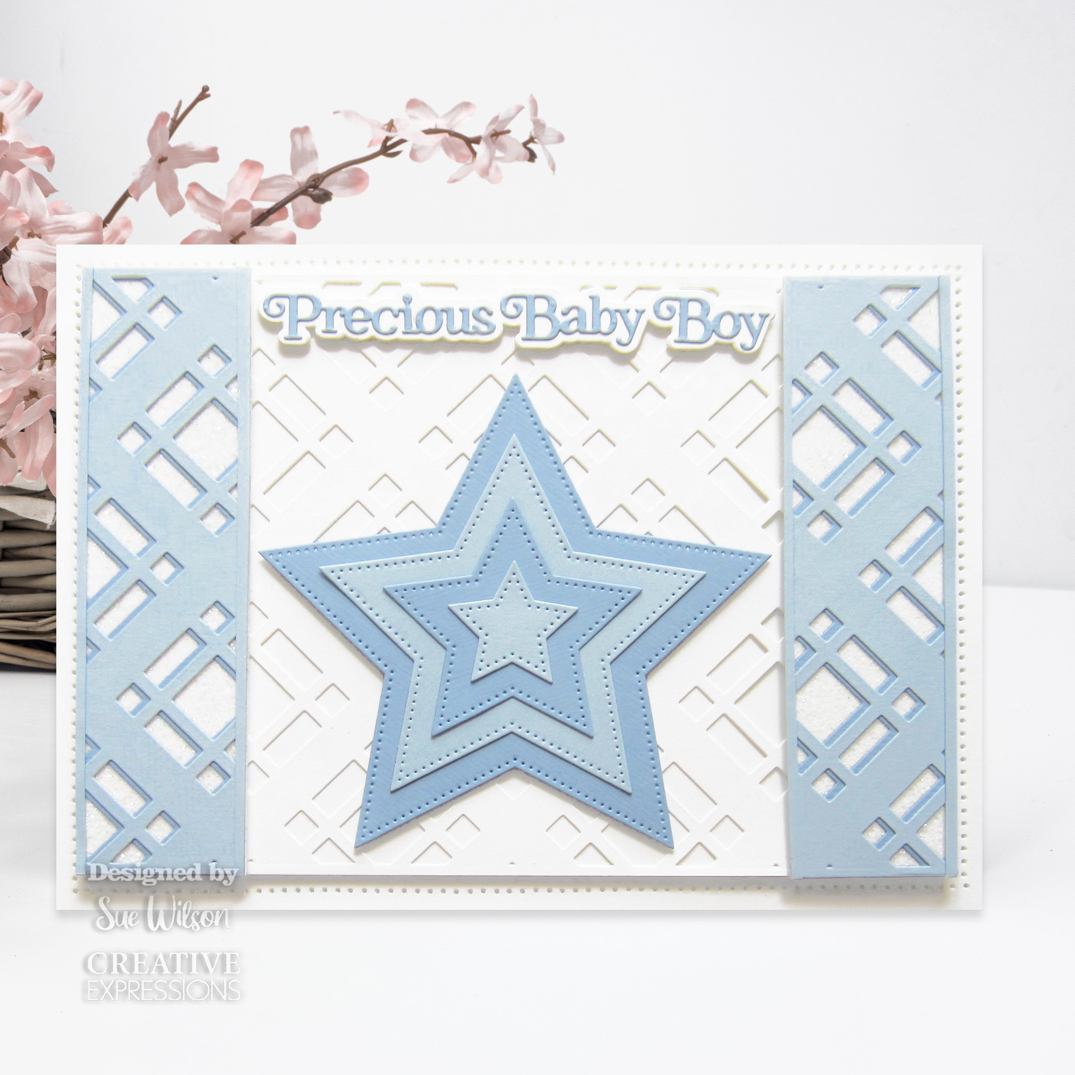 Creative Expressions Sue Wilson Noble Pierced Star Craft Die