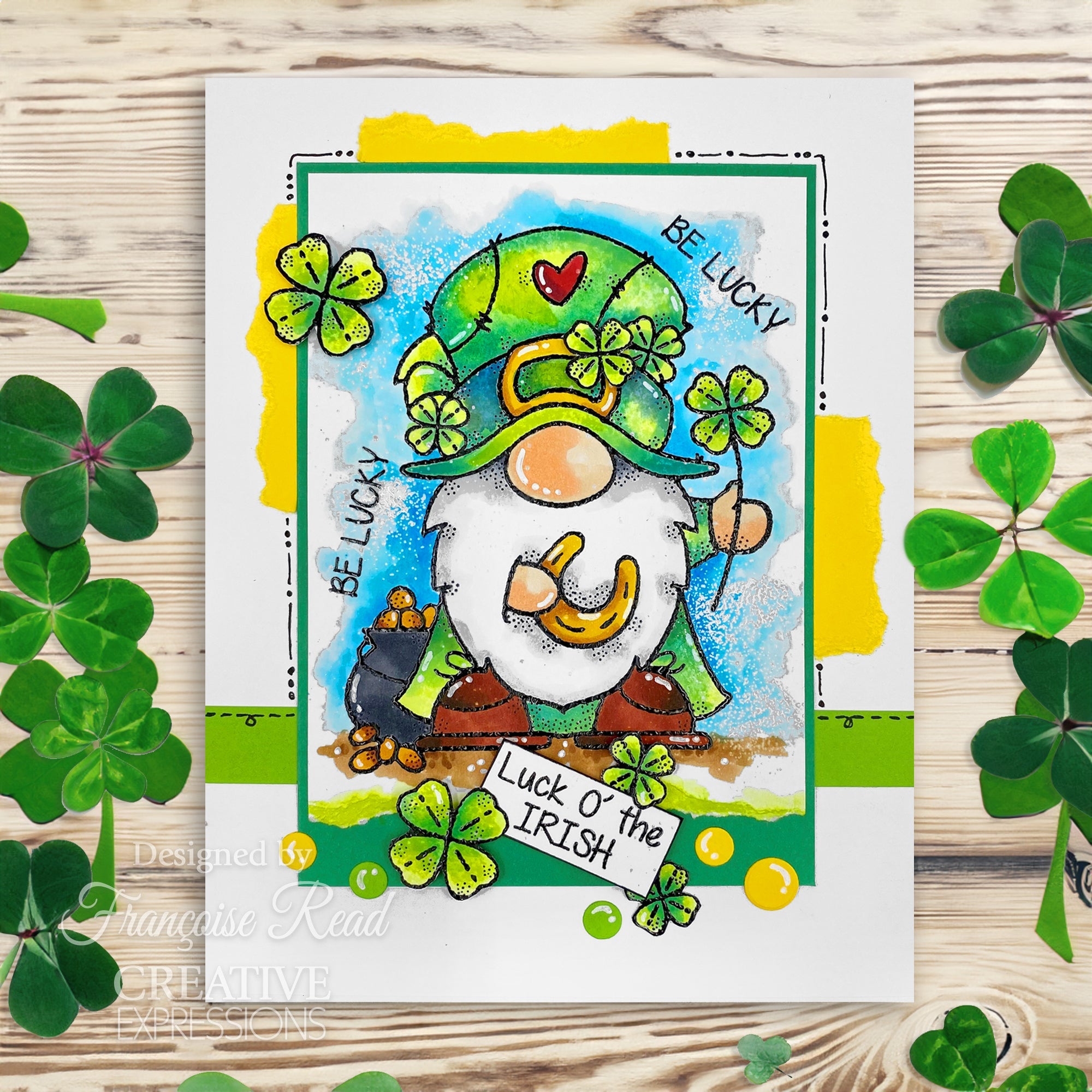 Woodware Clear Singles Lucky Gnome 4 in x 6 in Stamp Set