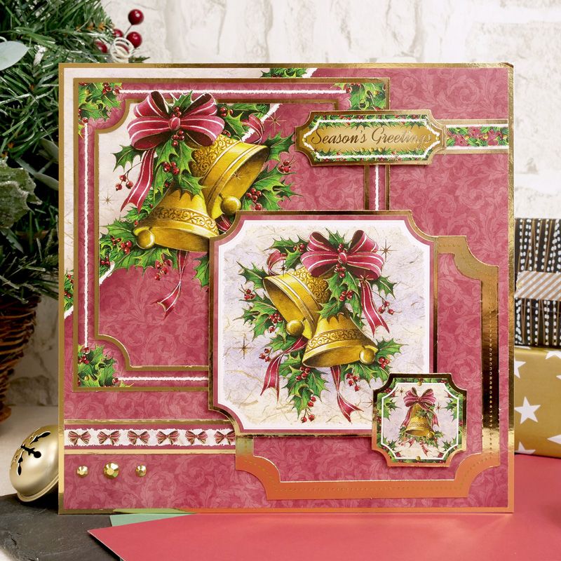 Christmas Classics Luxury Topper Collection